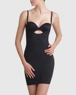 Maidenform Alusmekko Ultimate Slimmer Take Inches -GUESS myymälä 2001002423468