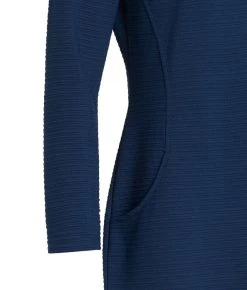 Create Mekko Susa -GUESS myymälä 2001003279811 1