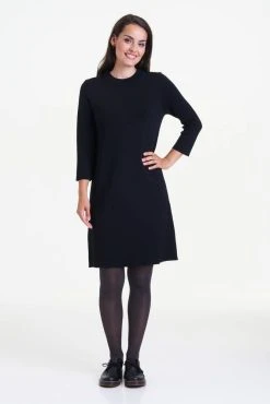 Create Neulemekko Saaga -GUESS myymälä 2001003565266 0