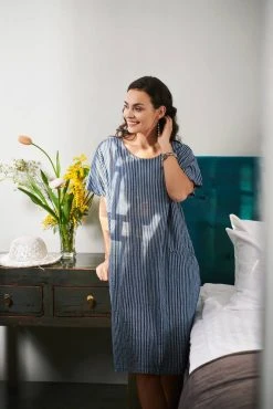 Create Mekko 251469 -GUESS myymälä 2001003637895 2