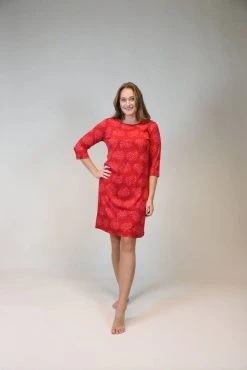 Aarikka Yöpaita Pässi Lyhyt -GUESS myymälä 2001003723895 1