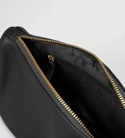 Treats Olkalaukku Lotus Crossbody 100 -GUESS myymälä 2001003793867 3