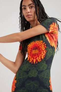 Desigual Trikoomekko 22SWVK08 -GUESS myymälä 2001003806185 2 1