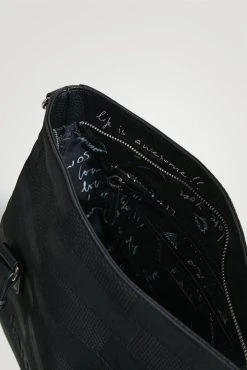 Desigual Laukku 22SAXP49 -GUESS myymälä 2001003807014 2