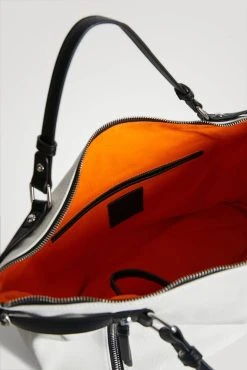 Desigual Laukku 22SAXPAC -GUESS myymälä 2001003807588 3