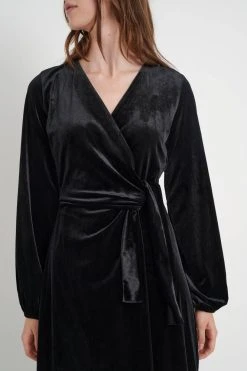 InWear Mekko GorielIW Wrap Dress -GUESS myymälä 2001003888525 2