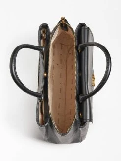 Guess Laukku Rossana Girlfriend Satche Cot 10 Guess Laukku Rossana Girlfriend Satche Cot -GUESS myymälä 2001003921208 1