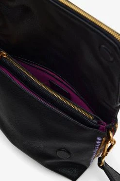 Desigual Laukku 22WAXPB2 7 Desigual Laukku 22WAXPB2 -GUESS myymälä 2001003965288 3