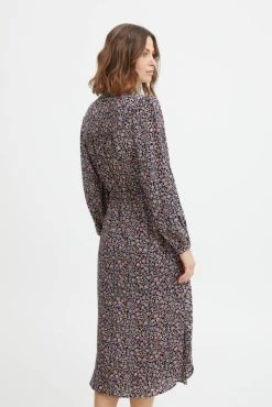 Fransa Mekko 20611641 -GUESS myymälä 2001003967817 2