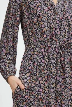 Fransa Mekko 20611641 -GUESS myymälä 2001003967817 4