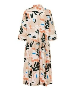 Masai Mekko Nanetti -GUESS myymälä 2001004250758 2