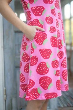 PaaPii Mekko Sointu Polka -GUESS myymälä 2001004268388 2
