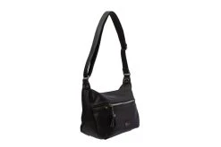 David Jones Olkalaukku 6739-2A 17 David Jones Olkalaukku 6739-2A -GUESS myymälä 2001004300088 1