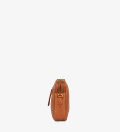 Treats Laukku Bea Crossbody Cognac 9 Treats Laukku Bea Crossbody Cognac -GUESS myymälä 2001004307797 3