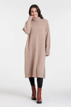 Create Neulemekko Tove -GUESS myymälä 233125 0 1