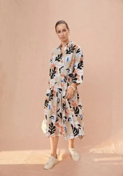 Masai Mekko Nanetti -GUESS myymälä 245227 0