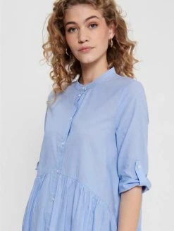 Only Mekko Onlchicago -GUESS myymälä 5714500527893 1 1